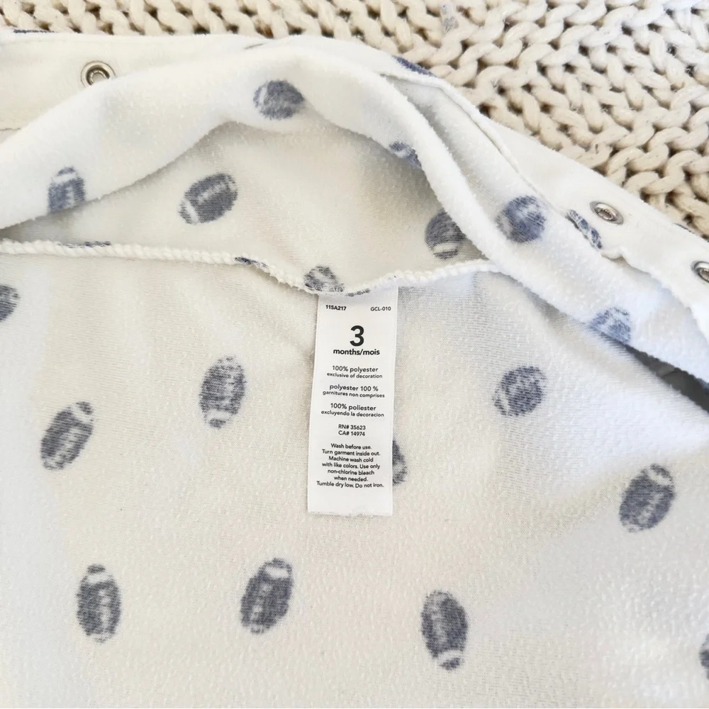 Carter’s Baby Boy Football Fleece One Piece Zip Up Footies Onesie Pajama Size 3M